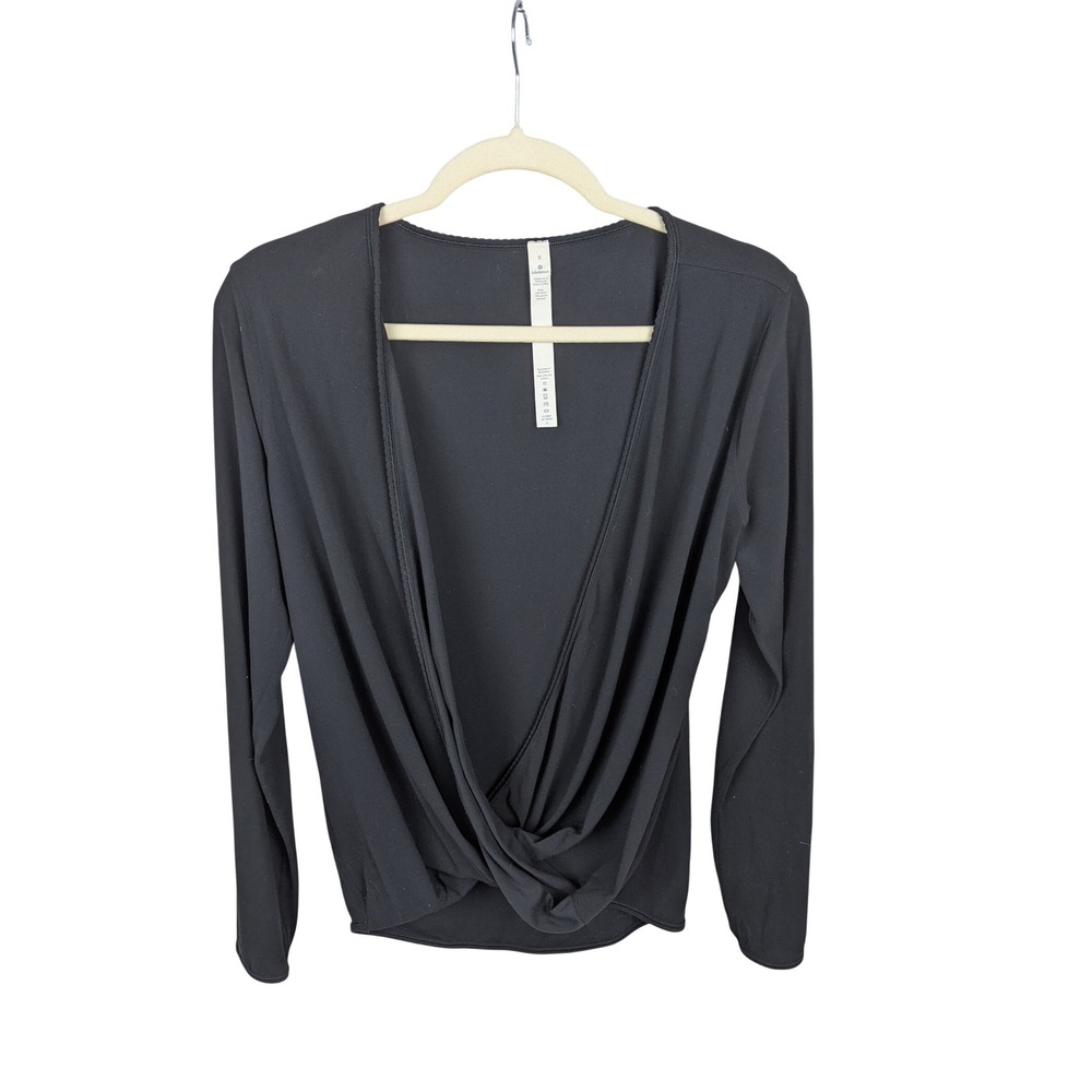 Lululemon Black Twist Front Deep V-Neck Long Sleeve Top Size 8 Activewear